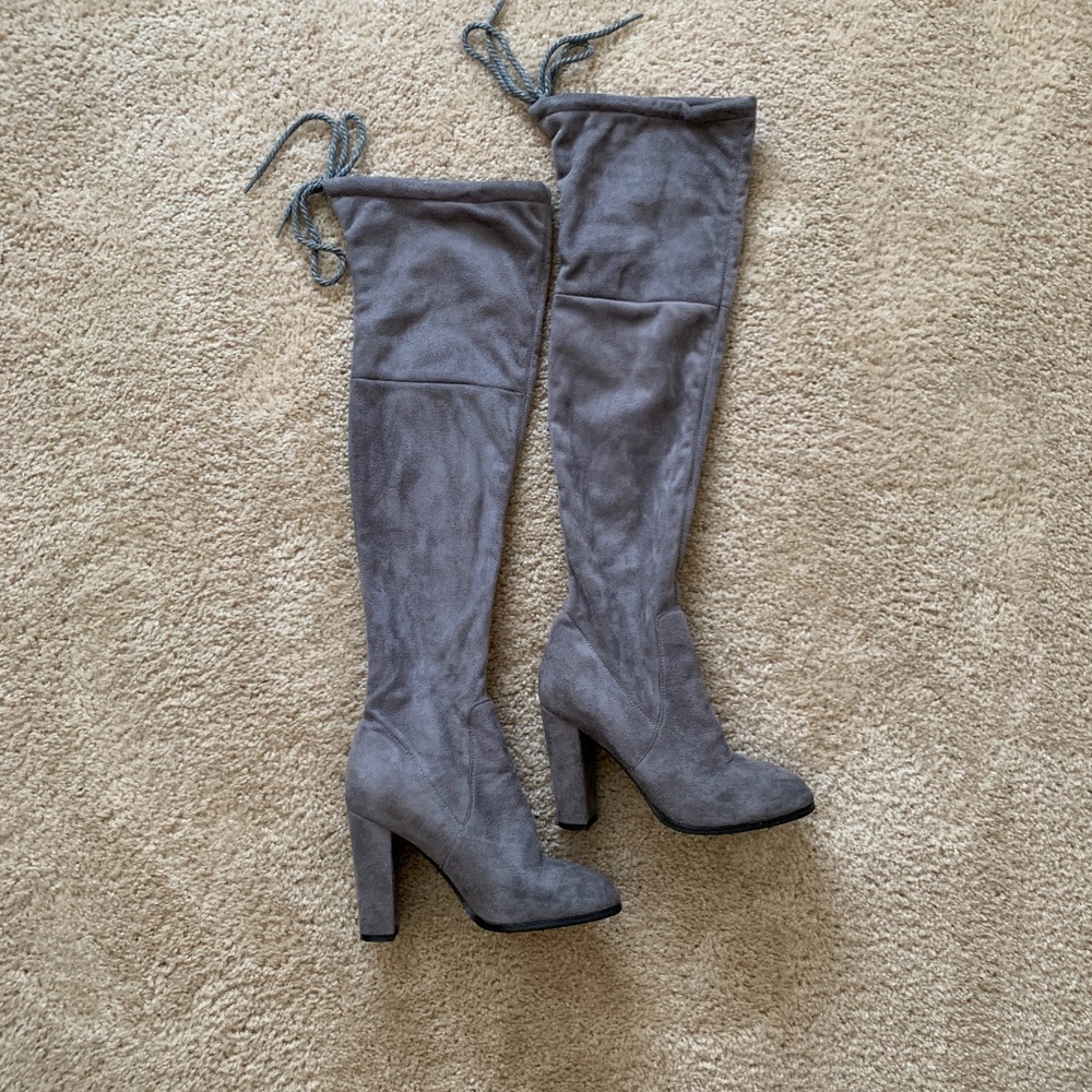 Vero Cuoio Size 7 Gray Over-the-Knee Boots